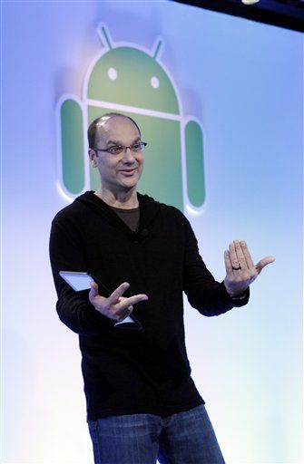Android Chief: Siri, Schmiri. Phone Is Not an Assistant