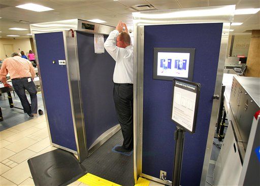 Sen. Susan Collins Wants TSA to Post Bigger Health Warning by Airport Body Scanners