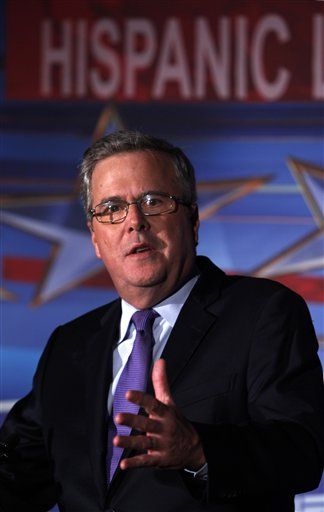 Jeb Bush Endorses Mitt Romney