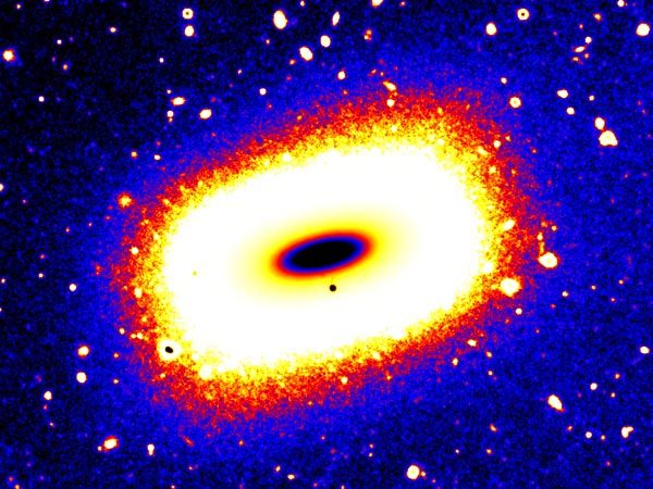 Rare 'Rectangular' Galaxy Spotted