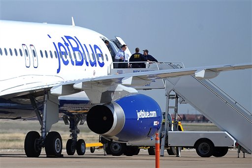 JetBlue Suspends Captain in Meltdown