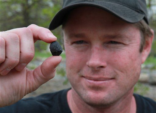 New California Gold Rush: Searching for Meteorite Bits