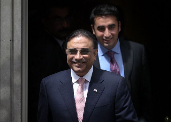Report: Obama Snubs Zardari as Relations Unravel