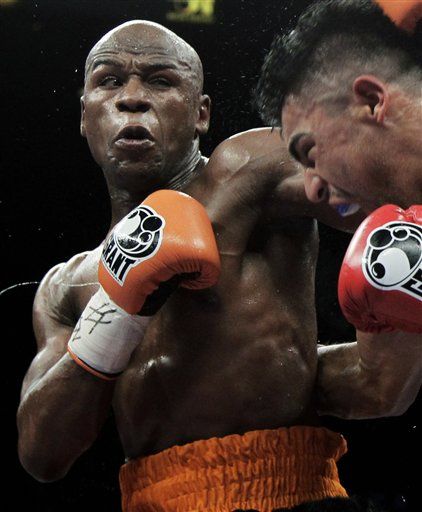 Judge Scoffs at Mayweather's 'Withering in Jail' Gripe