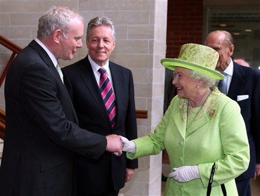 Queen, Ex-IRA Chief Shake Hands