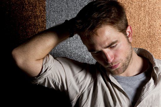 Robert Pattinson to Come Out of Hiding