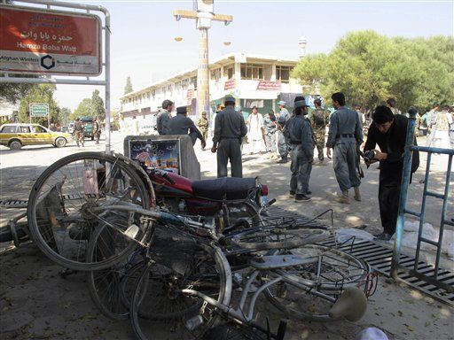 Suicide Attack on Afghan NATO Patrol Kills 14