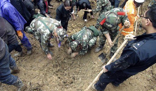 18 Students Confirmed Dead in China Landslide