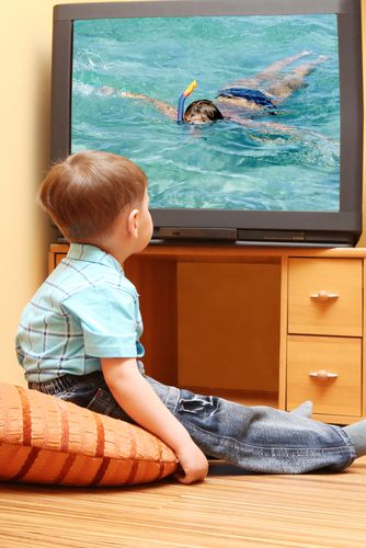Another Study Urges: No TV for Toddlers