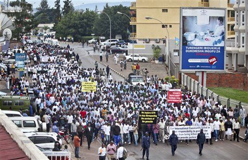 Hundreds of Rwandans Protest Genocide Verdict