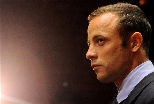 Pistorius' Bail Terms Eased, Will Be Able to Race Abroad