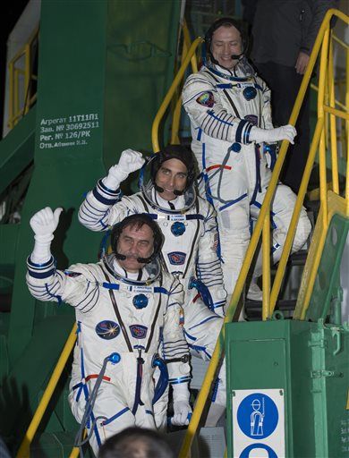 Crew Hops 6-Hour Flight— to International Space Station