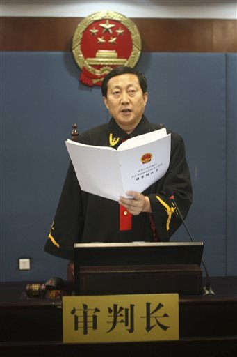 China Sentences Bo Xilai to Life