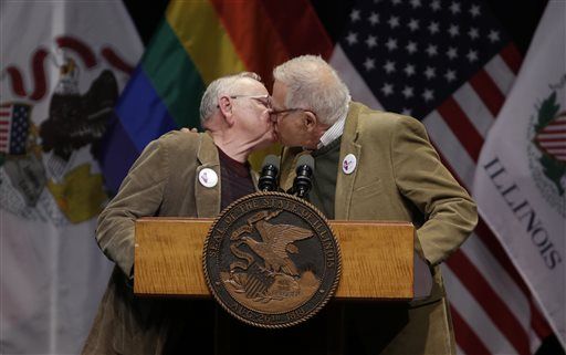 'Triumph of Liberty': Illinois Legalizes Gay Marriage
