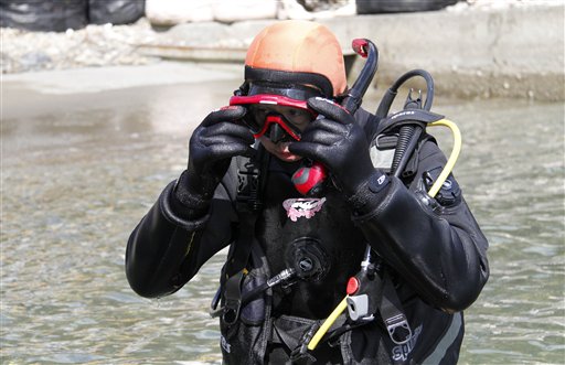 Man Learns to Scuba Dive to Search for Wife's Remains