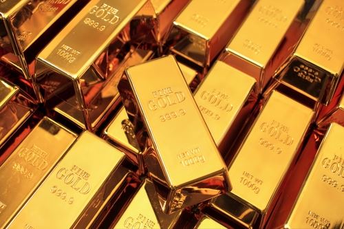 Doctors Find Pound of Gold in Patient's Stomach