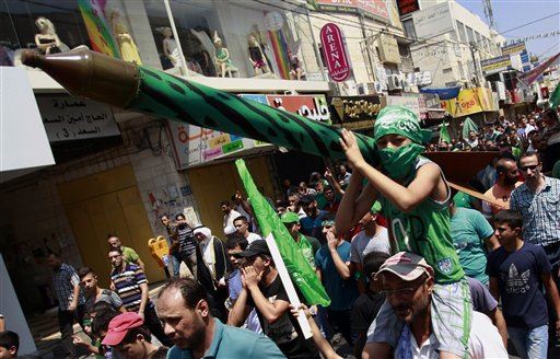 Hamas Executes 18 Accused Spies