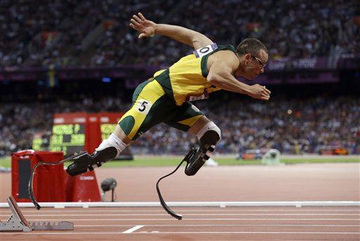 Pistorius Can Compete in Olympics, Is Writing Book