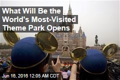 Communist Leaders, Disney Characters Open Shanghai Park