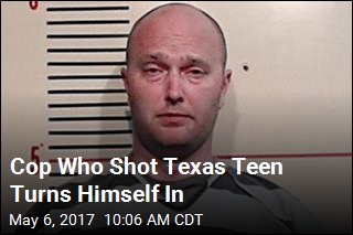 Cop Who Shot Texas Teen Turns Himself In