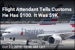 4 Accused of Smuggling $22K on Flight Weren&#39;t Passengers