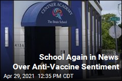 Teacher to Students: Keep Hugs With Vaccinated Parents to 5 Seconds