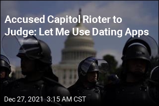 Accused Capitol Rioter to Judge: Let Me Use Dating Apps