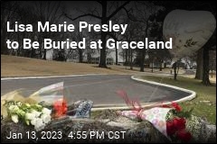 Fans Mourn at Graceland, Where Another Burial Is Planned
