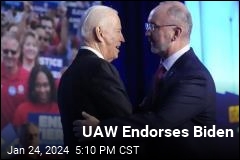 Biden Tells UAW They Have Each Other&#39;s Backs