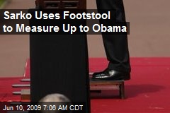 Sarko Uses Footstool to Measure Up to Obama