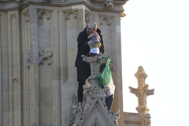 A man with a Palestinian flag who climbed London's Big Ben tower is arrested