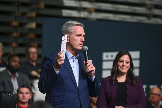 McCarthy unveils House GOP's midterm agenda in Pennsylvania