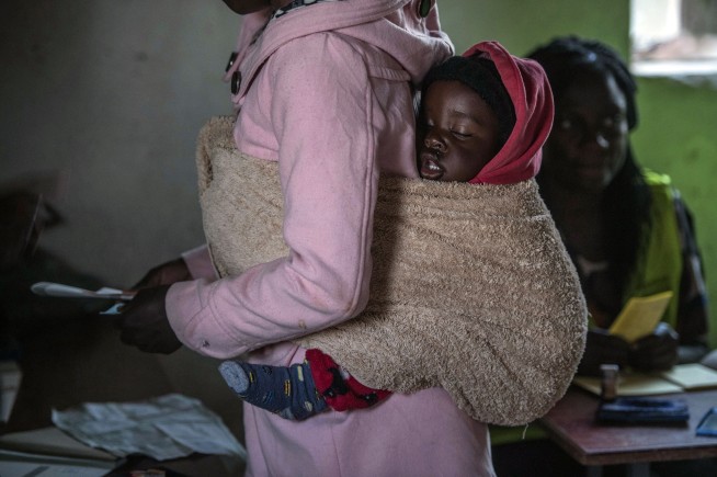 The Latest: Counting underway in Zimbabwe's historic vote