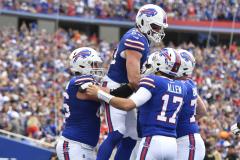 Bills rout Raiders in home opener 38-10