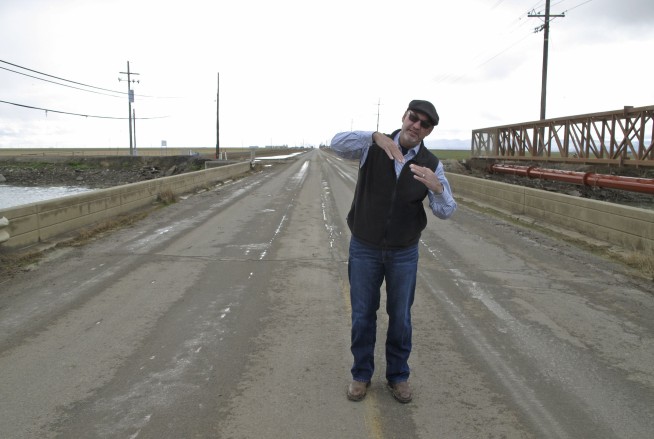 Damage from sinking land costing California billions