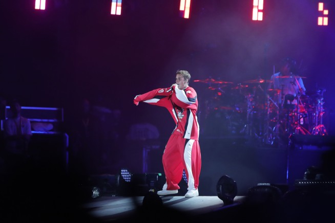Justin Bieber performs at Saudi F1 race after boycott calls