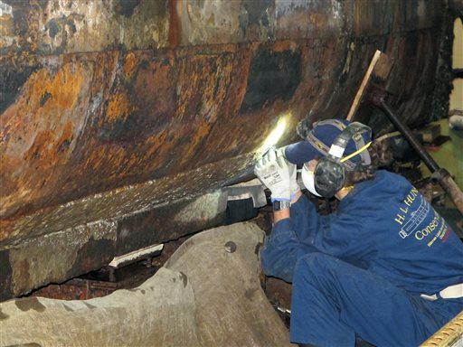 After 150 years, Confederate submarine's hull again revealed