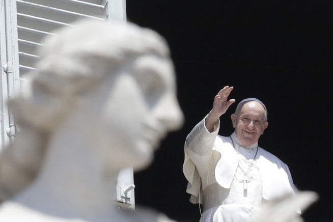 The Latest: Faithful return to St. Peter's Square