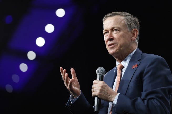Hickenlooper ends White House bid, mulls Senate run in 2020