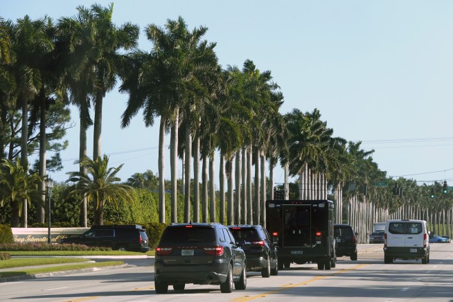 Trump to return to White House early from Florida vacation