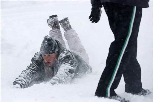 Storm heads toward Northeast after blanketing Midwest