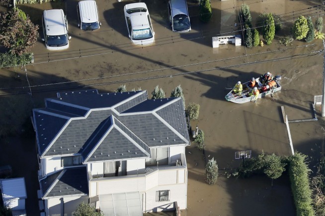 Typhoon leaves as many as 33 dead as Japan continues rescue