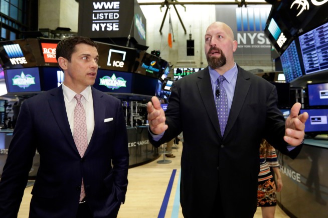 Trade worries sink US stocks; China pork duty hits Tyson