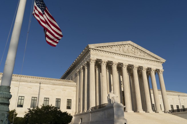Justices allow Arkansas to enforce abortion restrictions