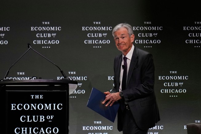 Powell says Federal Reserve can wait on any interest rate moves