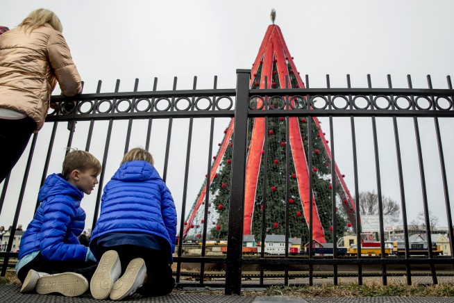 Post-holiday, partial government shutdown to gain impact