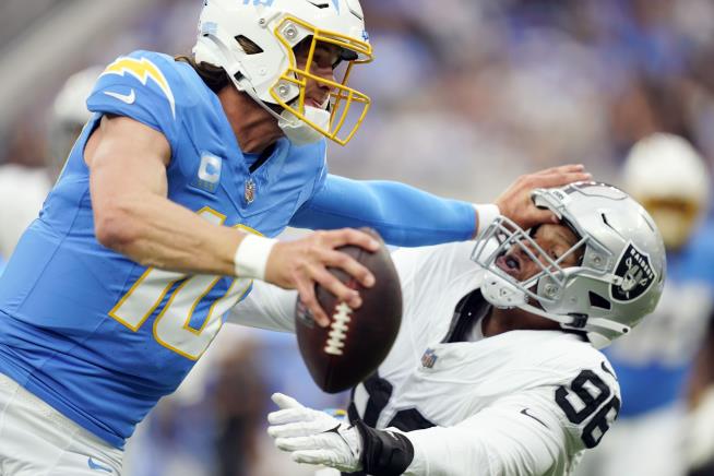 Khalil Mack helps revamped Chargers sack Raiders in opener - Los Angeles  Times