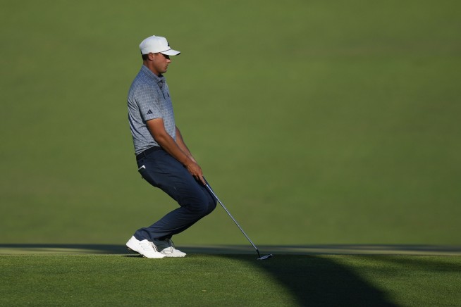 Scottie Scheffler unstoppable and wins another Masters green jacket