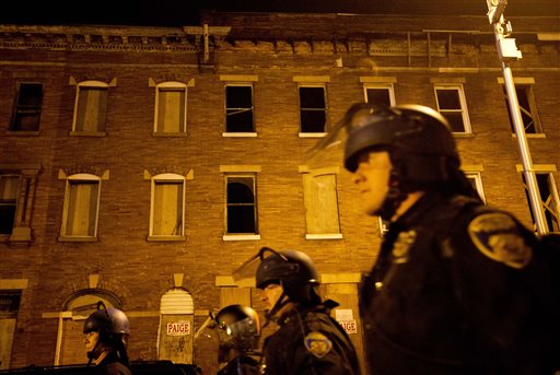 Baltimore police hand report on Gray death to prosecutor