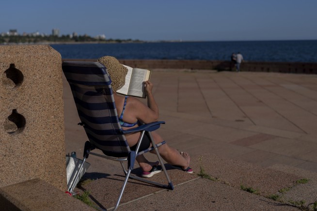 The US is freezing and La Nina usually eases warming. Earth just set another heat record anyway